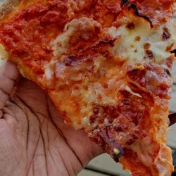La Pizza Shoppe - New vodka rose sauce