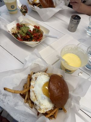 Frita Batidos Brooklyn by null