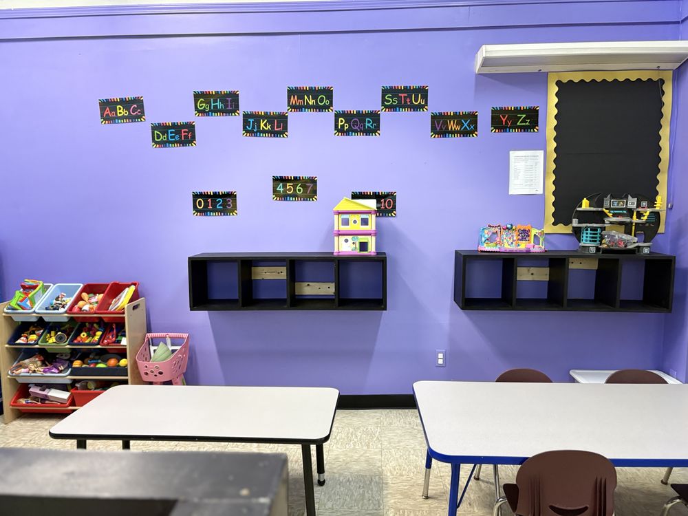 Crayon Box Child Care - childcare center in Louisville, KY