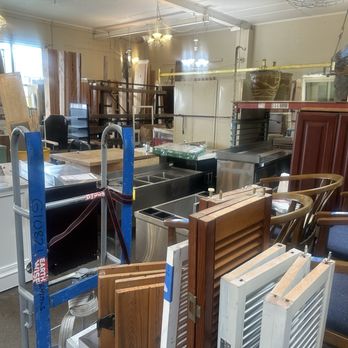 Earthwise Architectural Salvage - Yet more Width and breadth of pieces on offer. - Building Supplies Near Me - Aberdeen, Washington