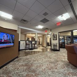 Blue Grass Airport - LEX