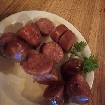 The County Line - Sausage appetizer - Barbeque Near Me - Austin, Texas