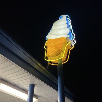 Del's Freez - Ice Cream & Frozen Yogurt Near Me - Melbourne, Florida Del's Freez - Ice Cream & Frozen Yogurt Near Me - Melbourne, Florida