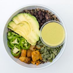 Elixir Superfood & Juice - Nourish Bowlwarm quinoa*, roasted sweet potato*, warm black beans*, avocado*, jalapenos*, pumpkin seeds*, green tahini dressing