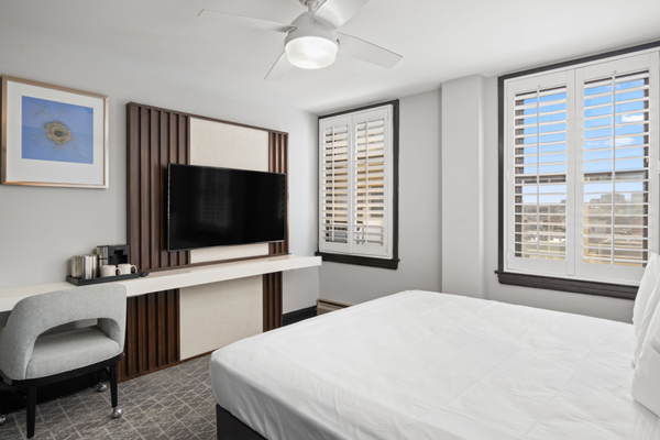 Tilden Hotel by null