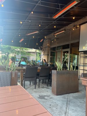 Scarlet Oak Restaurant & Bar by null