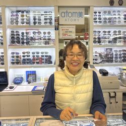 Woori Optical