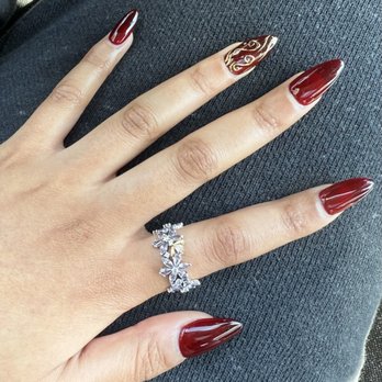 Hollywood Nails - Gel X Full Set - Nail Technicians Near Me - Fairfax, Virginia
