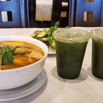 Nhan Duc Hanh - Bún Hu & centella drinks (buy 1 get 1 drink) - Vietnamese Near Me - Westminster, California