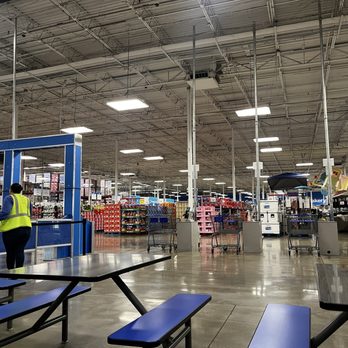 Sam's Club - Inside - Wholesale Stores Near Me - South Gate, California Sam's Club - Inside - Wholesale Stores Near Me - South Gate, California