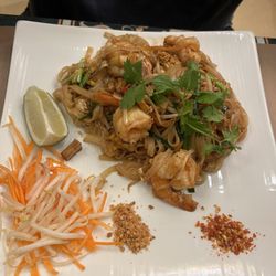 Swadee - Shrimp pad thai
