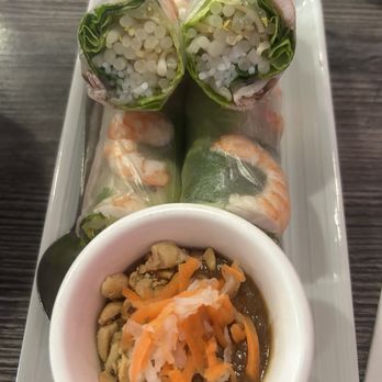 Pho Old Saigon - 1. Summer Rolls - Vietnamese Near Me - Honolulu, Hawaii