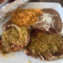 La Bella Mexican Restaurant - The sauce on the ranchera pork chops is SO good!