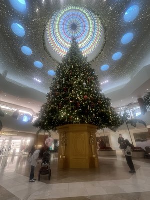 South Coast Plaza by null