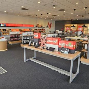 Verizon - Mobile Phones Near Me - Garden City, New York