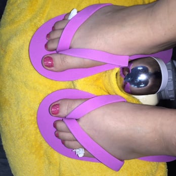 Q Nails & Spa - oh my gosh! I'm in love with this place! - Nail Salons Near Me - Glendale, California