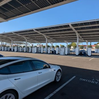 Tesla Supercharger - EV Charging Stations Near Me - Barstow, California Tesla Supercharger - EV Charging Stations Near Me - Barstow, California