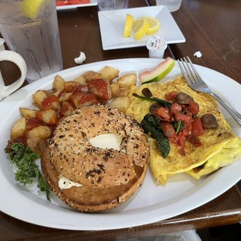Eggs-Cetera Cafe - Vegetable omelette - American Near Me - Lake Worth, Florida Eggs-Cetera Cafe - Vegetable omelette - American Near Me - Lake Worth, Florida