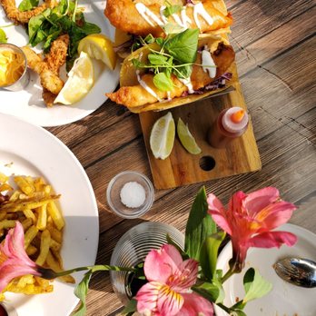 Cody's La Jolla - Fish Tacos - Breakfast & Brunch Near Me - La Jolla, California