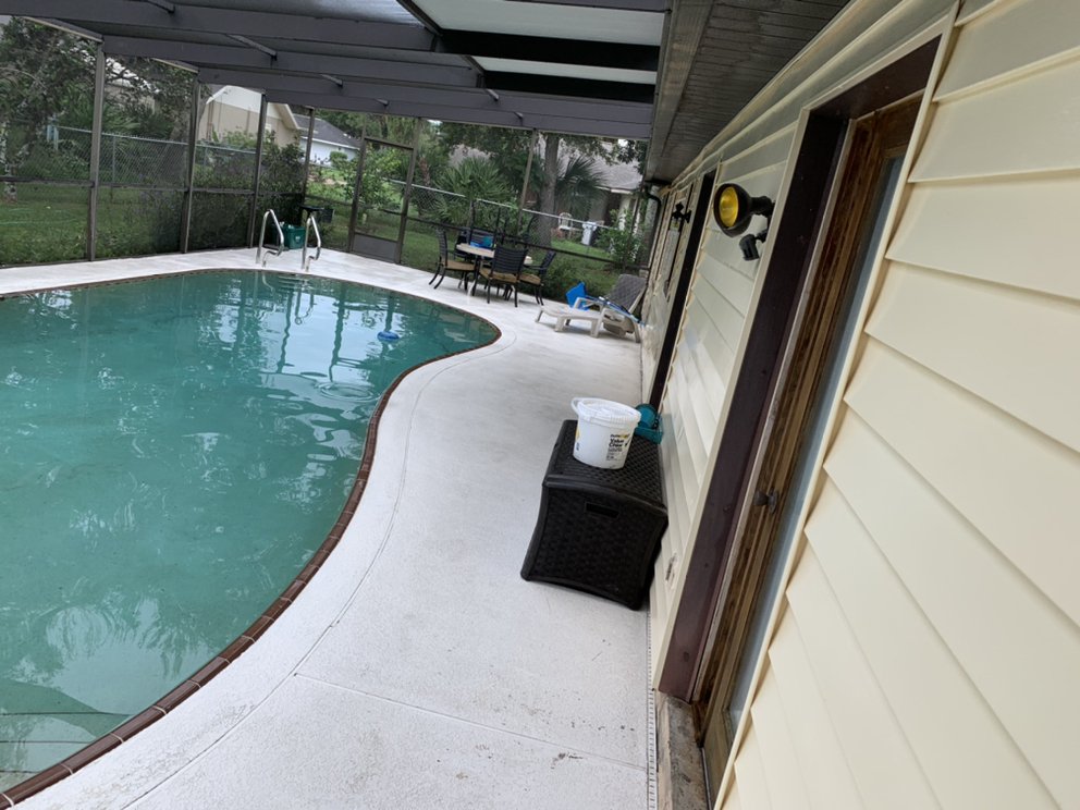 Slide of Serpa & Son’s Pressure Washing