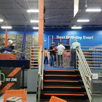 Sky Zone Trampoline Park - Trampoline Parks Near Me - Caffery Lafayette, Louisiana Sky Zone Trampoline Park - Trampoline Parks Near Me - Caffery Lafayette, Louisiana
