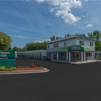 Extra Space Storage - Beauty Image - Extra Space Storage at 6100 Rossville Blvd, Essex, MD 21221 - Self Storage Near Me - Essex, Maryland Extra Space Storage - Beauty Image - Extra Space Storage at 6100 Rossville Blvd, Essex, MD 21221 - Self Storage Near Me - Essex, Maryland