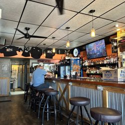 Foxy's Chill and Grill