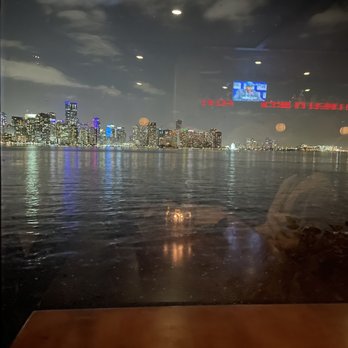 Rusty Pelican - Miami - The view on the water - Seafood Near Me - Key Biscayne, Florida