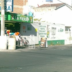 Abarrotes y Papelería La Fiera