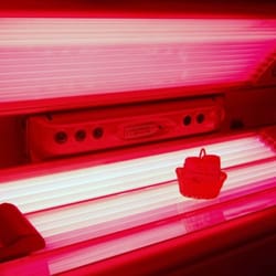 TAN'R YOU - Red Light Therapy Bed