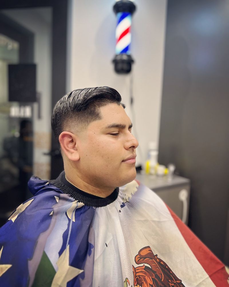 Checo Barber Studio Logo