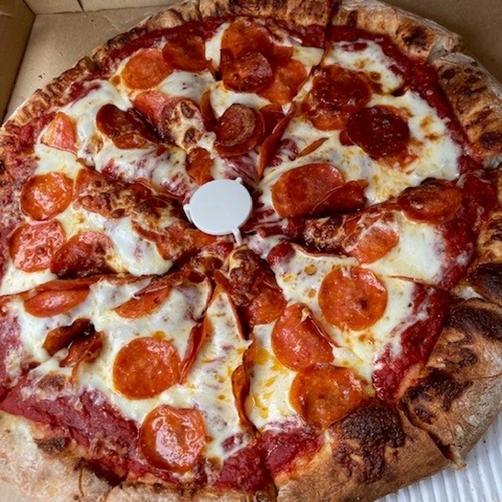 Munchies Pizza - Munchies Amazing Pepperoni Pizza - Pizza Near Me - Huntington Beach, California Munchies Pizza - Munchies Amazing Pepperoni Pizza - Pizza Near Me - Huntington Beach, California