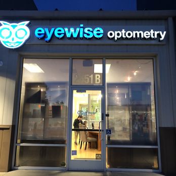 Alex Lukens, OD - Eyewise Optometry - Eyewear & Opticians Near Me - Alameda, California
