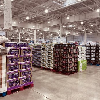 Costco Wholesale - Inside - Grocery Near Me - Van Nuys, California