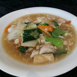 Straits Kitchen - Rice noodles in egg gravy