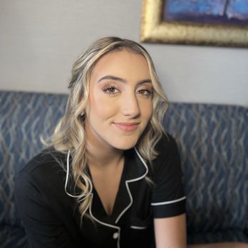 Seventh Avenue Beauty - Hair & Makeup for young bridemaids - Makeup Artists Near Me Seventh Avenue Beauty - Hair & Makeup for young bridemaids - Makeup Artists Near Me