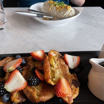 The Cottage - Croissant French toast (foreground), brisket burrito (background) - Cocktail Bars Near Me - Bothell, Washington