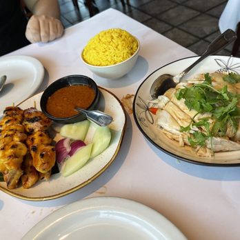 Banana Leaf Restaurant - Singaporean Near Me - Milpitas, California