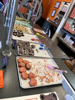 Mass Hole Donuts by null Mass Hole Donuts by null