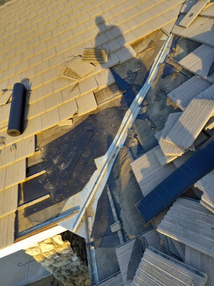 Slide of Martinez Roofing Repair