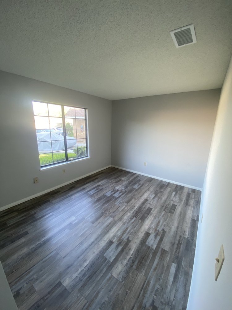 Slide of Amaysing Construction