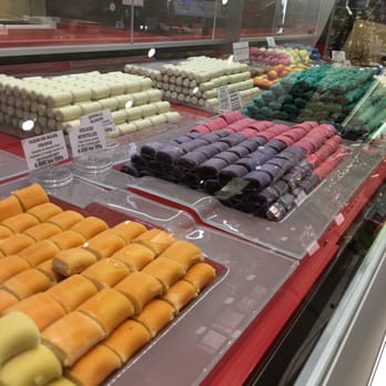 Voisin - Coussins - Chocolatiers & Shops Near Me - Lyon, 69