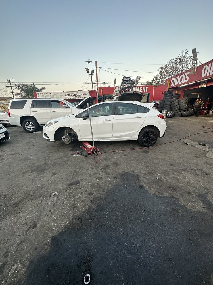 EXPRESS TIRES & WHEELS Updated September 2024 25 Reviews 10508 W