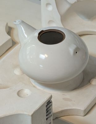 Heath Ceramics by null