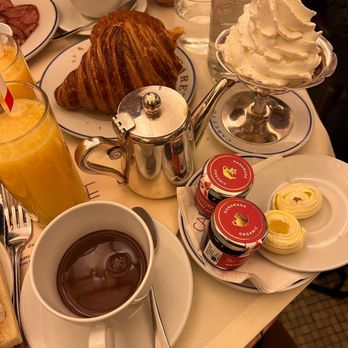 Carette - Hot chocolate - Tea Rooms Near Me - Paris, 75 Carette - Hot chocolate - Tea Rooms Near Me - Paris, 75