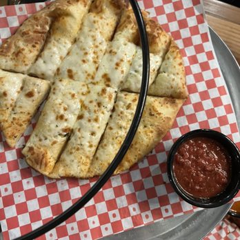 Walter's303 Pizzeria - Lowry - Cheesy bread - Pizza Near Me - Denver, Colorado Walter's303 Pizzeria - Lowry - Cheesy bread - Pizza Near Me - Denver, Colorado