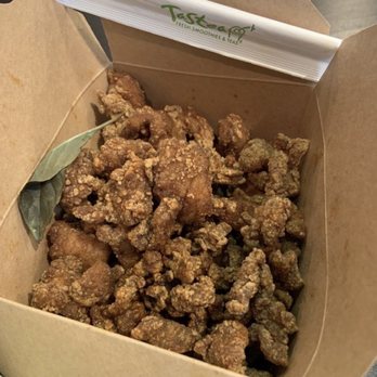 Tastea - Large karate Chicken 3.05.23 - Juice Bars & Smoothies Near Me - Garden Grove, California
