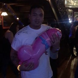 He randomly got an interesting balloon He randomly got an interesting balloon