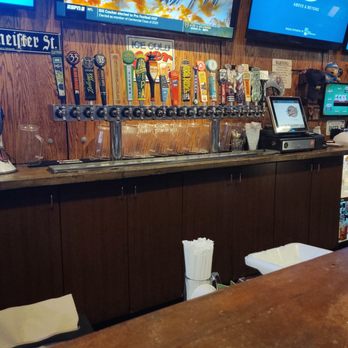 The Draft - Great beers - Chicken Wings Near Me - Oceanside, California
