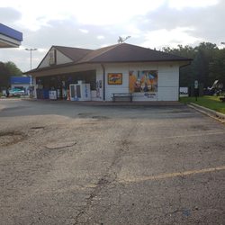 Quik Mart Mobil - Need coffee